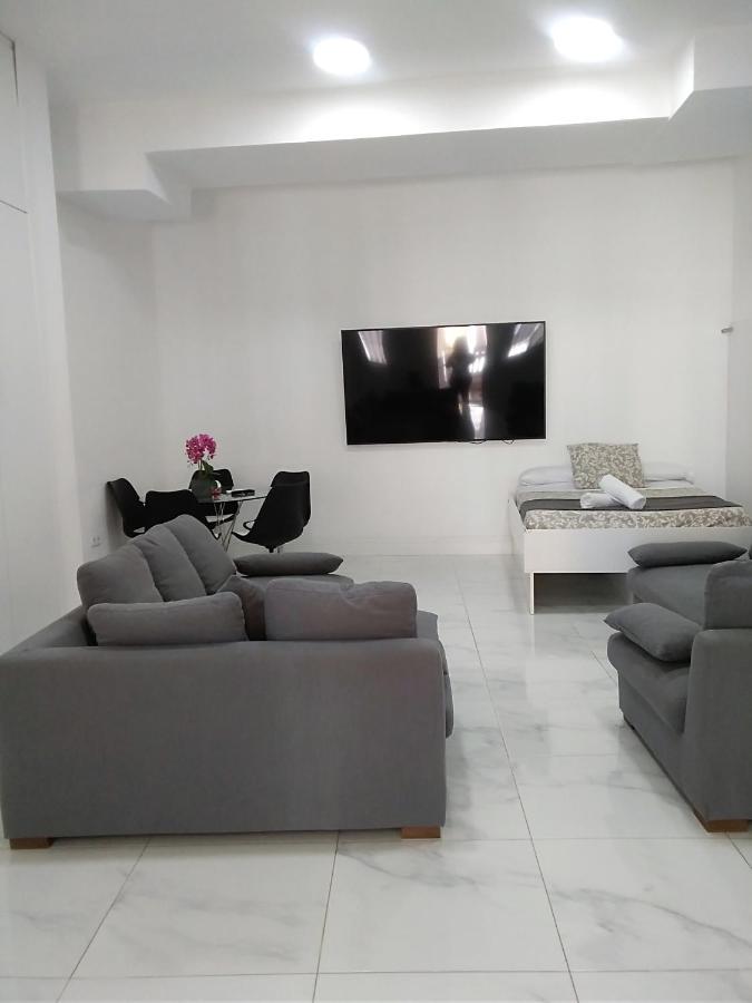 Fantastic Estudio The Beach เบนัลมาเดนา ภายนอก รูปภาพ